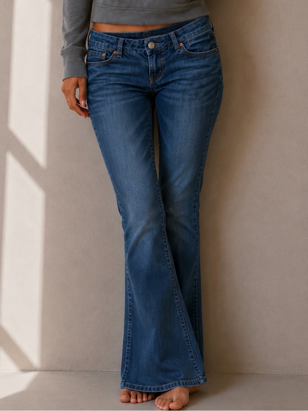 Y2K American Eagle Low Rise Flare Jeans